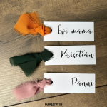 Elegancia Ültetőkártya Zsorzsett Díszítéssel